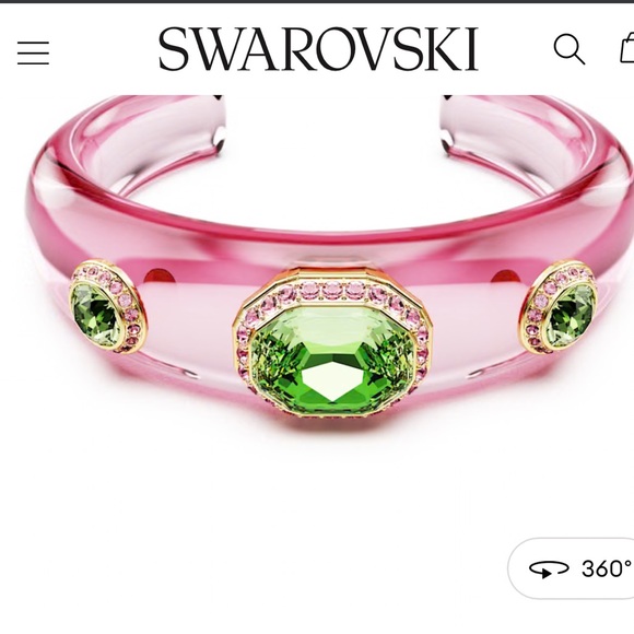 Swarovski Dulcis cuff
Mixed cuts, Multicolored, Gold-tone plated - Picture 2 of 12